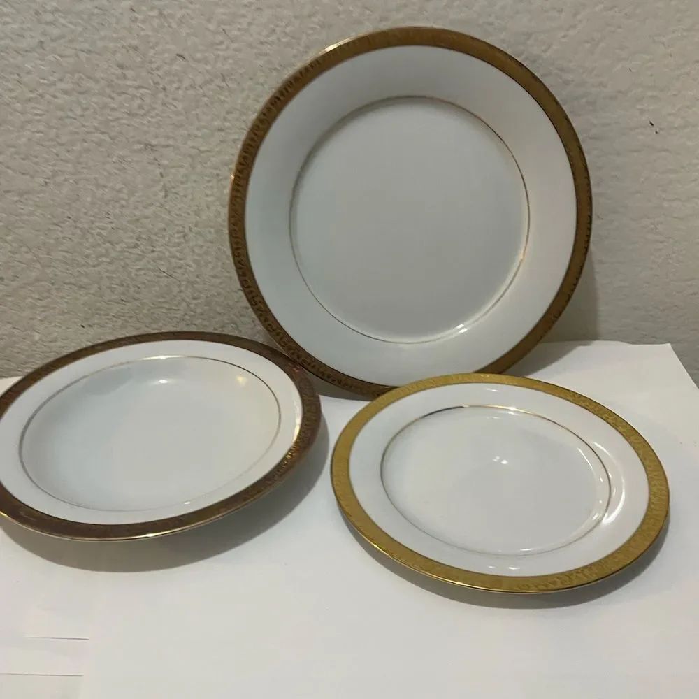 Vintage Royal Gallery Gold Buffet Macy's 1991 Dinner Salad Bowl Plates G21